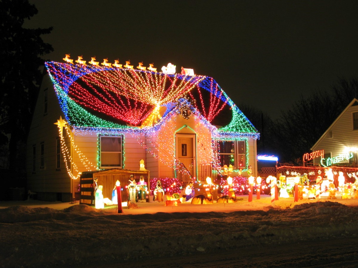 Outside christmas light decorations