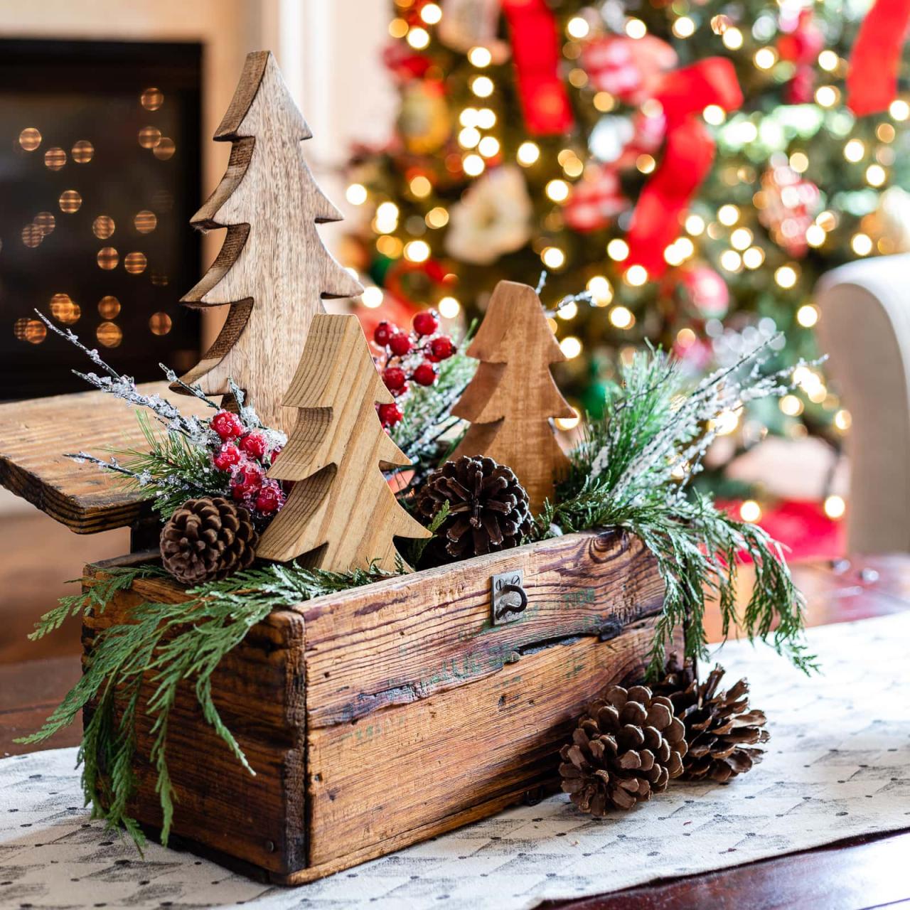 Coffee table christmas decor